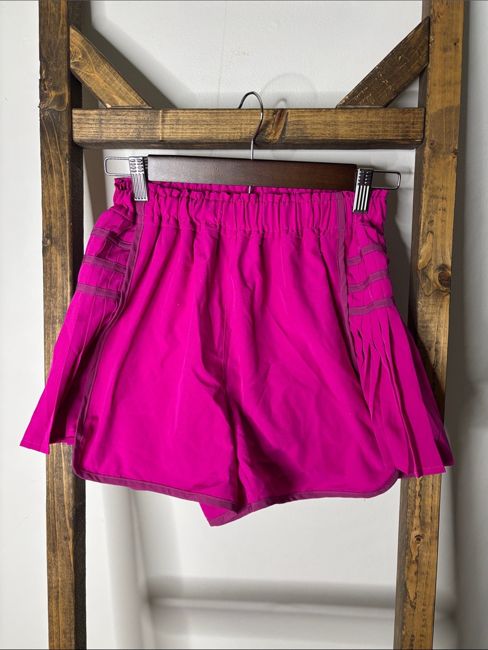New In Women's Athletic Shorts in Bright Fuchsia with Pleated Side Panels Size S
